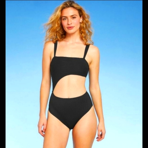 Shade & Shore Other - Black Ribbed Cut Out One Piece Swimsuit